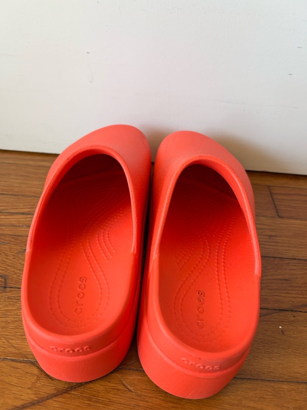 Crocs Slip-On Platform Clogs - Picture 3 of 4